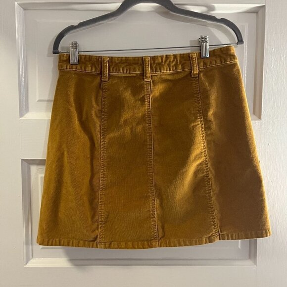 Celebrity Pink mustard mini corduroy skirt with buttons, size 13 31 - Picture 4 of 6